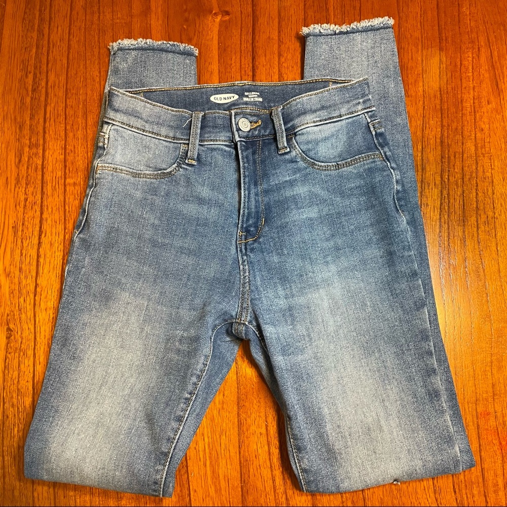 Old Navy distressed ballerina skinny jeans with raw hem